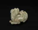 Qing - A White Jade Beast With Lingzhi - 5