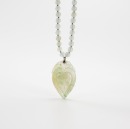 A Semi-Translucent Jadeite Beads Necklace And Jadeite Hartshape Pendant - 5