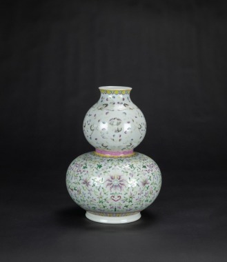 Qing-A White Ground Famille-Rose ‘Cranes And Florals’ Double-Gourd Shape Vase