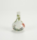 Qing Jiaqing And Of Period - A Famille-Glazed ‘Floral’ Vase. - 3