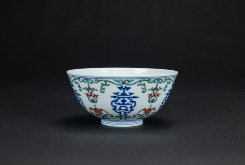 Qing DaoGuang And Of PeriodA Duocai ‘Five Fu Shou ‘Bowl.