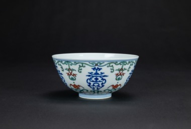 Qing DaoGuang And Of PeriodA Duocai ‘Five Fu Shou ‘Bowl.