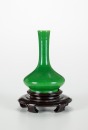 Qing - A Green Glazed Small Vase With Woodstand - 4