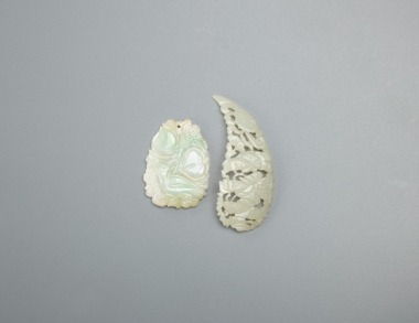 A Chinese White Jade Carved ‘Fu, Lu, Shu’ And Jadeite Paendat