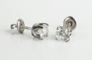 A Pair Of Round Cut Diamond Stud Earing - 5