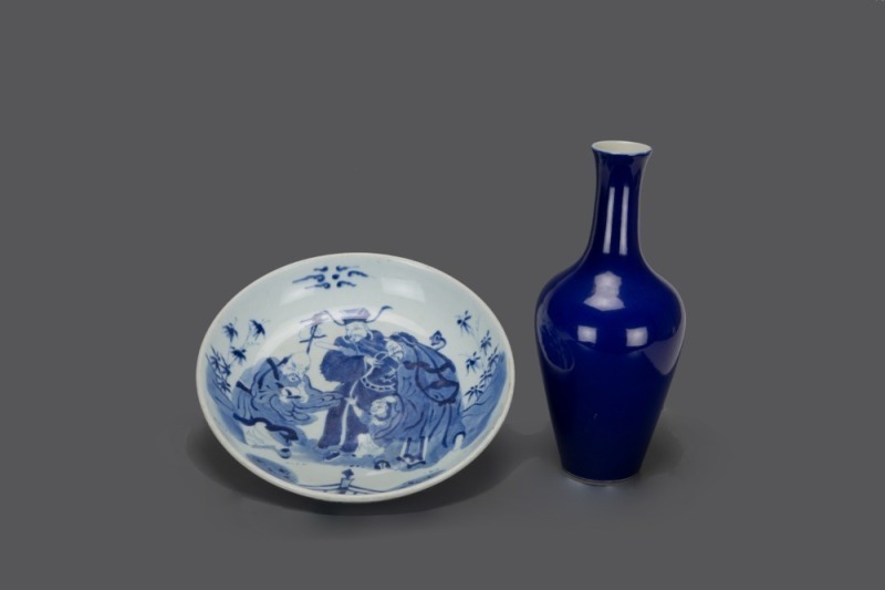 A Chinese Blue And White ‘Fu, Lu And Shou’ Plate And Sacrificial Blue Glazed Vase (2 ps)