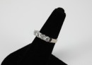 Five small Diamond Stud Mounted 18k White Gold Ring - 3