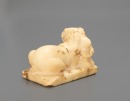 A Chinese Marble Carved Lion Paperweight - 5