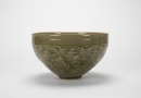 A Yaozhou Kiln Green Glaze Craved &lsquo;Flowers&rsquo; Bowl - 2