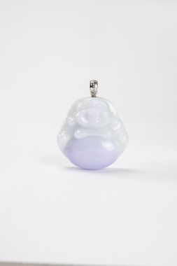 A Lavender Jadeite &lsquo;Buddha&rsquo; Pendant.