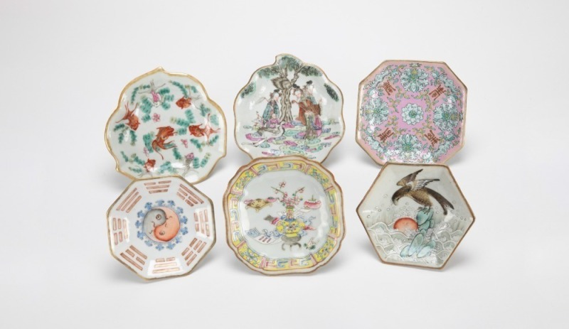 A Group Of Six Small Famille - Glaze Fruit Basins