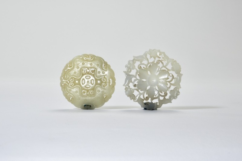 A Two White Jade Carved&rsquo; Dragon and Flowers&rsquo; PendantsLate Qing